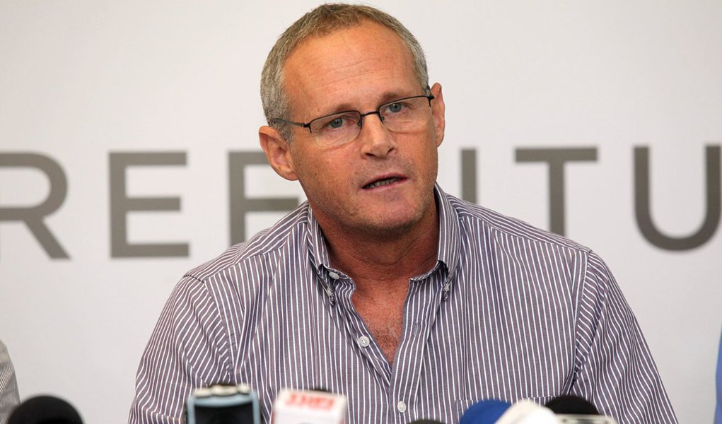 Governador Luiz Fernando Pezão partici[a de reunião sobre Segurança de Niteroi.
22-04-2014
prefeito Rodrigo Neves e Secretario de segurança Beltrame foto Eny Miranda