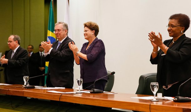 Brasília - DF, 30/04/2014. Presidenta Dilma Rousseff durante cerimônia de formatura da turma 2012-2014 do Instituto Rio Branco e de imposição de insígnias da Ordem de Rio Branco. Foto: Roberto Stuckert Filho/PR