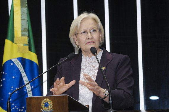 Senadora Ana Amélia: "Plebiscito é um atraso"