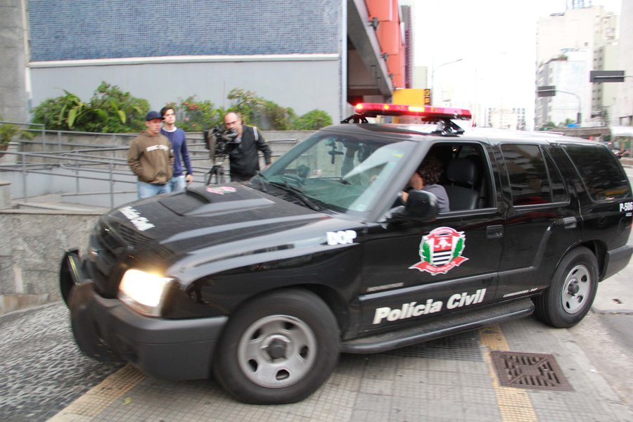 Operação prende policiais ligados ao tráfico