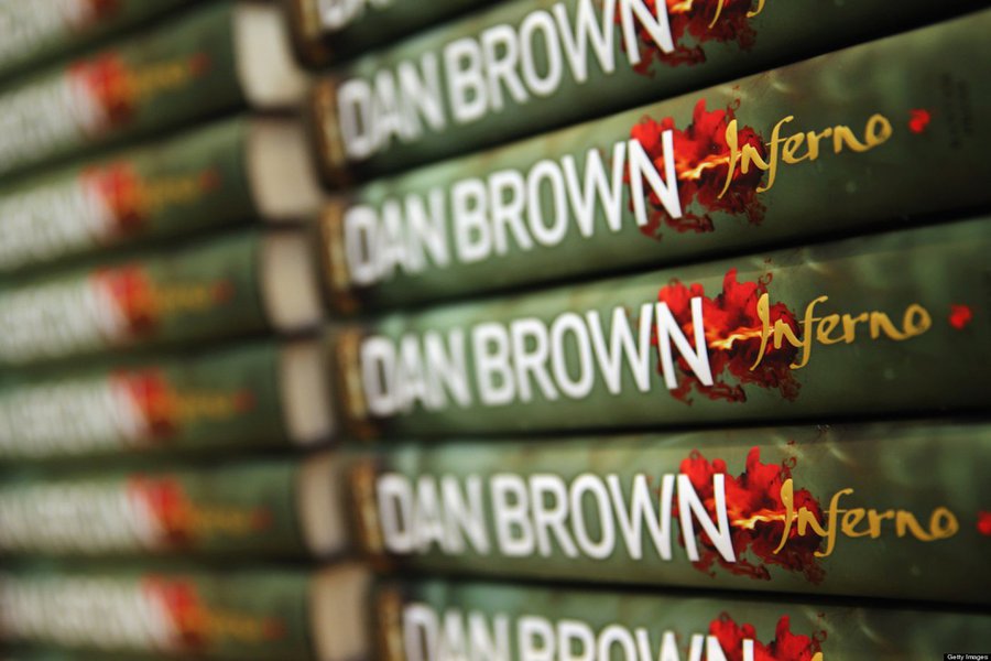 Novo livro de Dan Brown é "pesado" mas vai agradar fãs