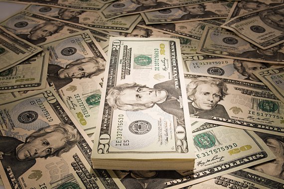 Para onde vai o dólar?