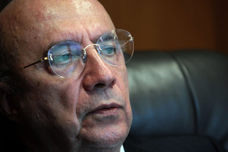 Meirelles sugere que Brasil siga exemplo chinês
