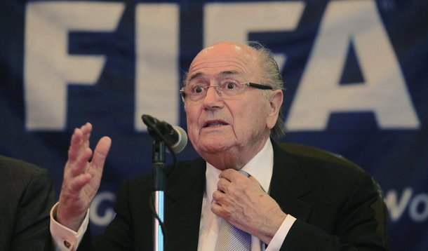 Blatter é desafiado a revelar salário