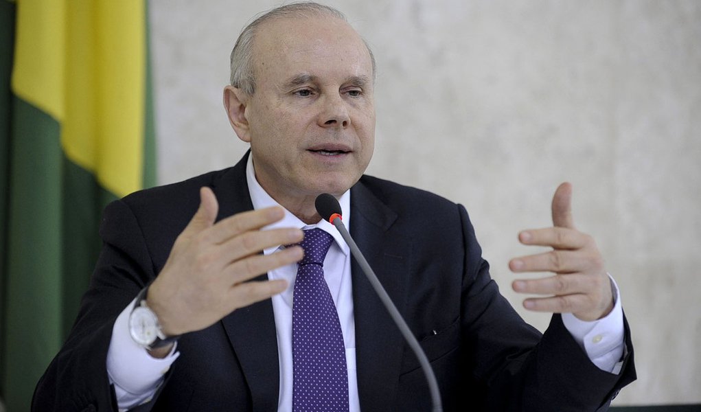 Brasilia - Entrevista coletiva Ministro da fazenda Guido Mantega no Palacio do Planalto