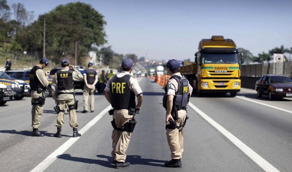 PRF reforça contingente para o feriado de Páscoa
