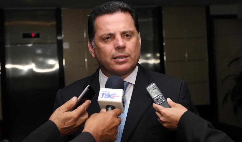 Perillo acelera recursos de empréstimo do BNDES