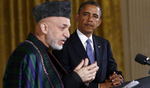 EUA e Afeganistão vão antecipar saída de tropas