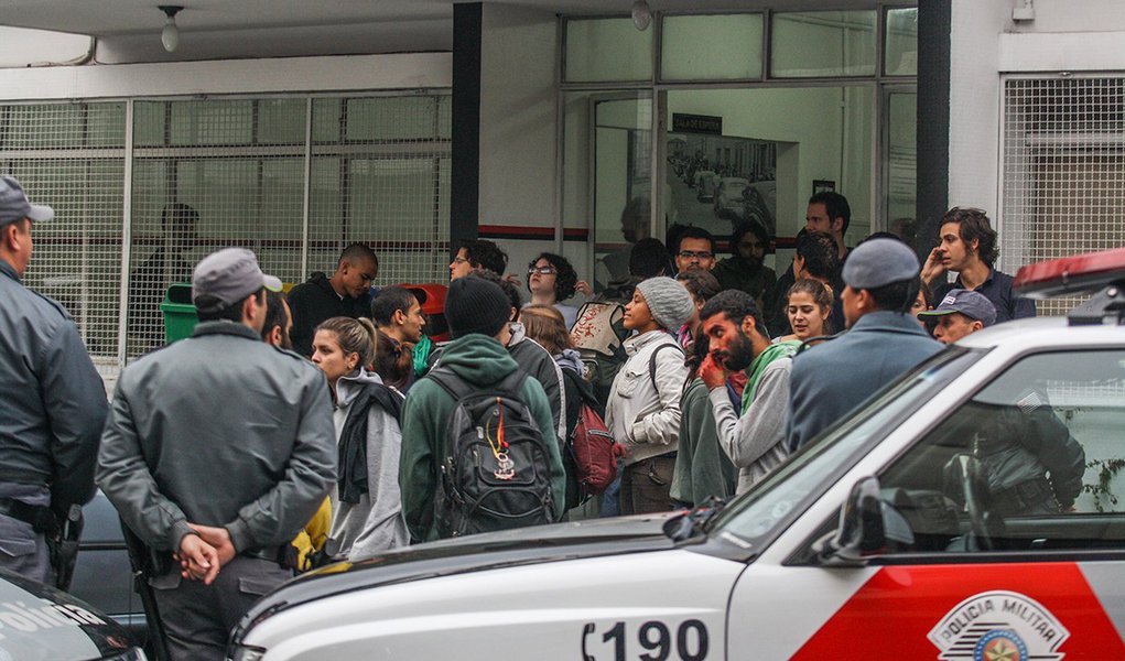 Choque cumpre reintegração de posse na Unesp