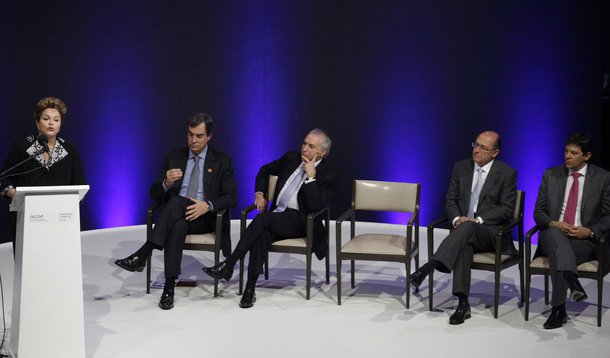 "Não estamos pensando em reduzir empregos"