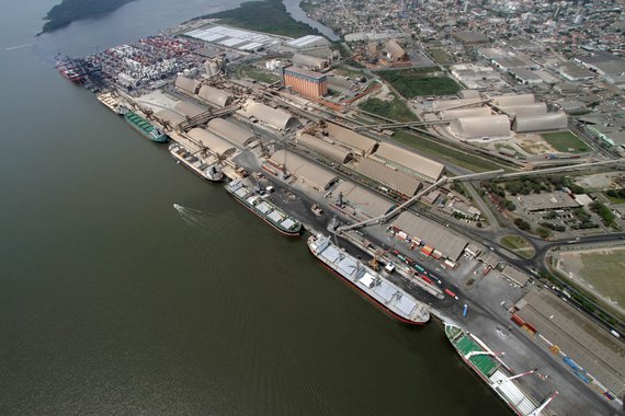 Balanço do ano traz saldo bastante positivo em melhorias em infraestrutura, Marítima e Terrestre, em tecnologia e em gerenciamento, nos dois portos. Foto: Appa