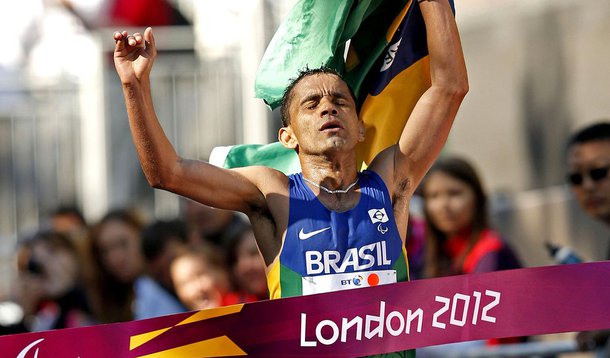 Tito Sena, que representa Goiás, conquista ouro na maratona