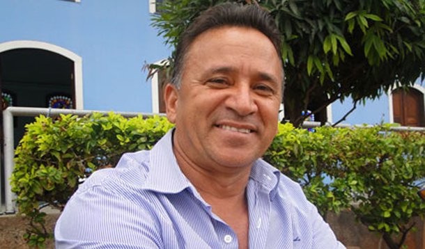 Justiça considera prefeito analfabeto e barra sua candidatura em Malhada de Pedras