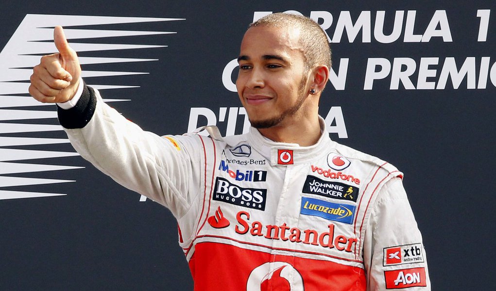 Hamilton vence em Monza; Massa abre para Alonso e fica em 4º