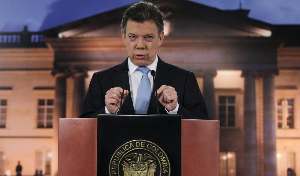 Santos diz que acordo com Farc é "sonho" dos colombianos