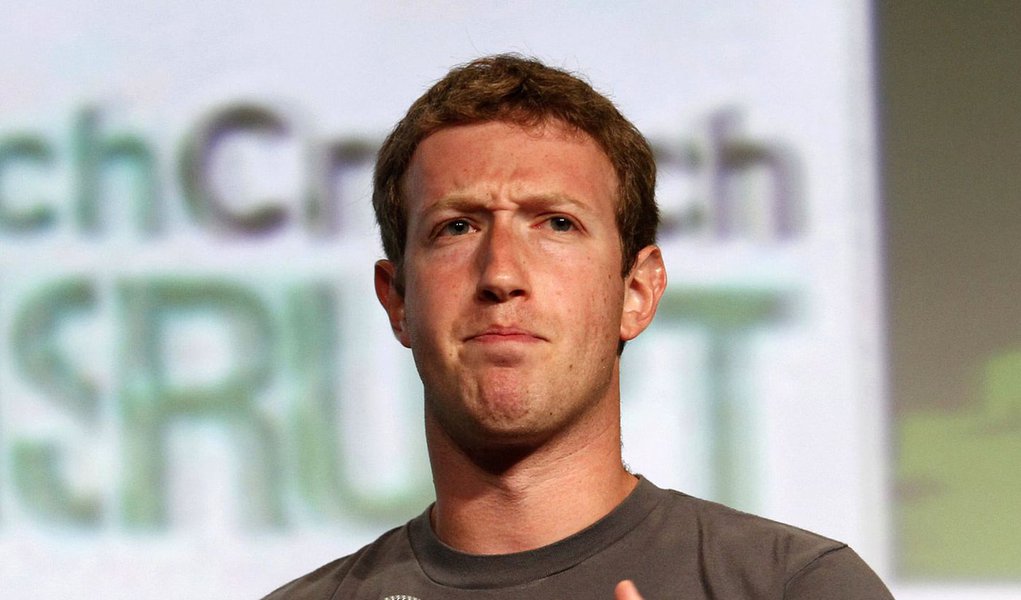 Zuckerberg admite decepção com ações do Facebook