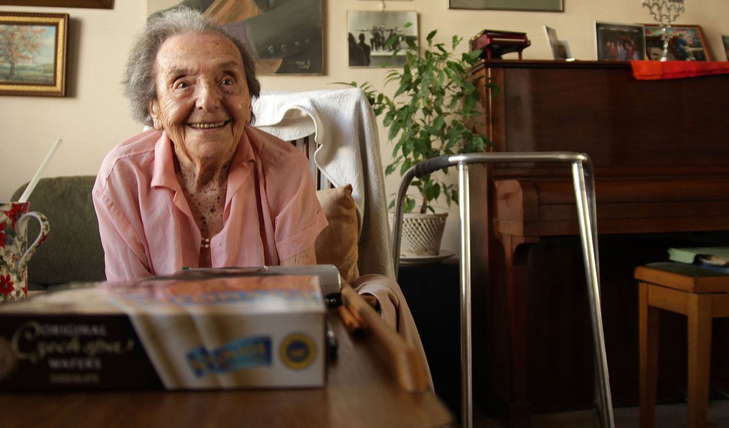 RETRANSMITS TO ADD CREDIT IN SIGNOFF - Photo dated July 2010 made available by the makers of the Oscar nominated documentary The Lady in Number 6, in which she tells her story, of Alice Herz-Sommer, believed to be the oldest-known survivor of the Holocaus