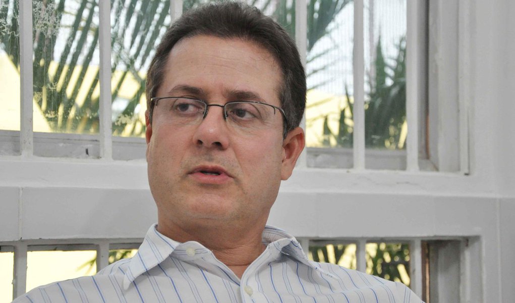 Por ter fechado com Pelegrino, PR corre risco de perder seus quadros
