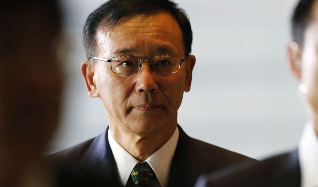 Primeiro-ministro do Japão forma governo com aliados