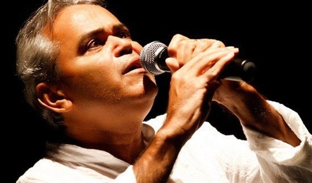 Chico Aafa homenageia Luiz Gonzaga no Teatro Sesi