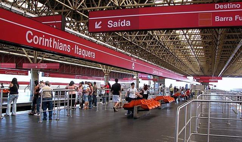 Estação Corinthians-Itaquera deve fechar em jogos da Copa