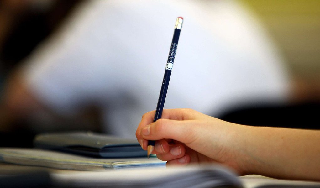 Pupils at Willamwood High School attend a math class on February 5, 2010 in Glasgow, Scotland. As the UK gears up for one of the most hotly contested general elections in recent history it is expected that that the economy, immigration, the NHS and educat