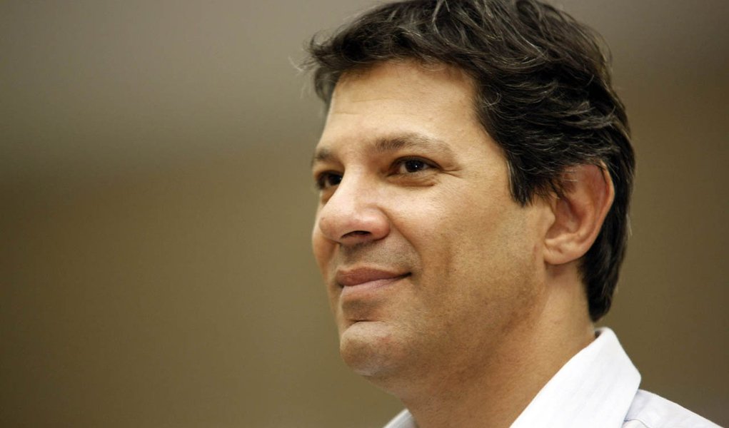 Após vencer a primeira, Haddad inicia gestão