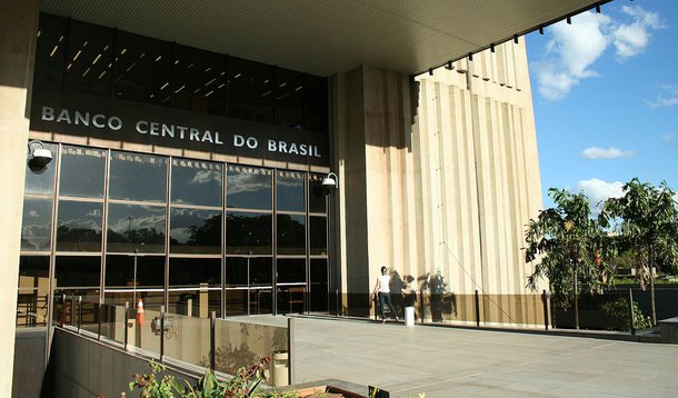 BRASÍLIA, DF, 01.07.2011: BANCO CENTRAL DO BRASIL - Vista do Banco Central do Brasil (BC ou BACEN), em Brasília. (Foto: Bia Fanelli/Folhapress)