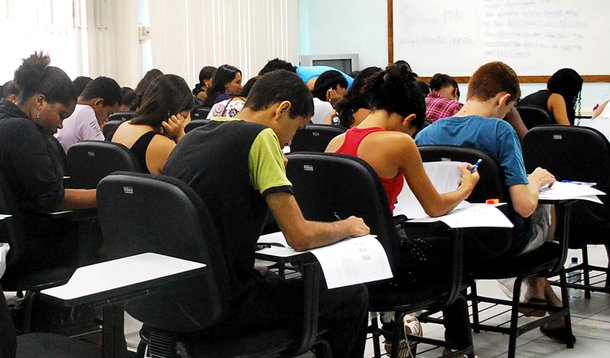 Currículo do ensino médio deve mudar