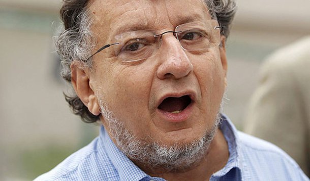 EUA dão o troco no Equador