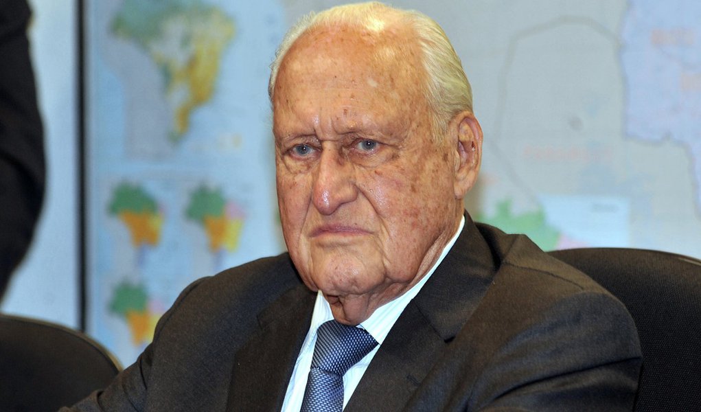 Brasília - O ex-presidente da Fifa João Havelange participa de audiência pública na Comissão de Infra-estrtura do Senado   