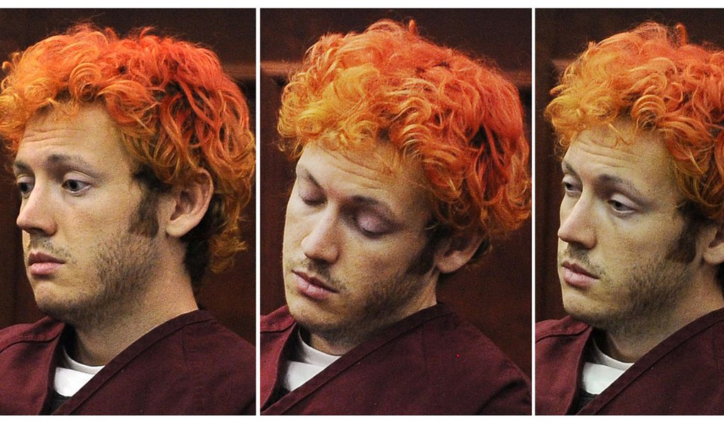 Atirador de Colorado é acusado de 24 homicídios