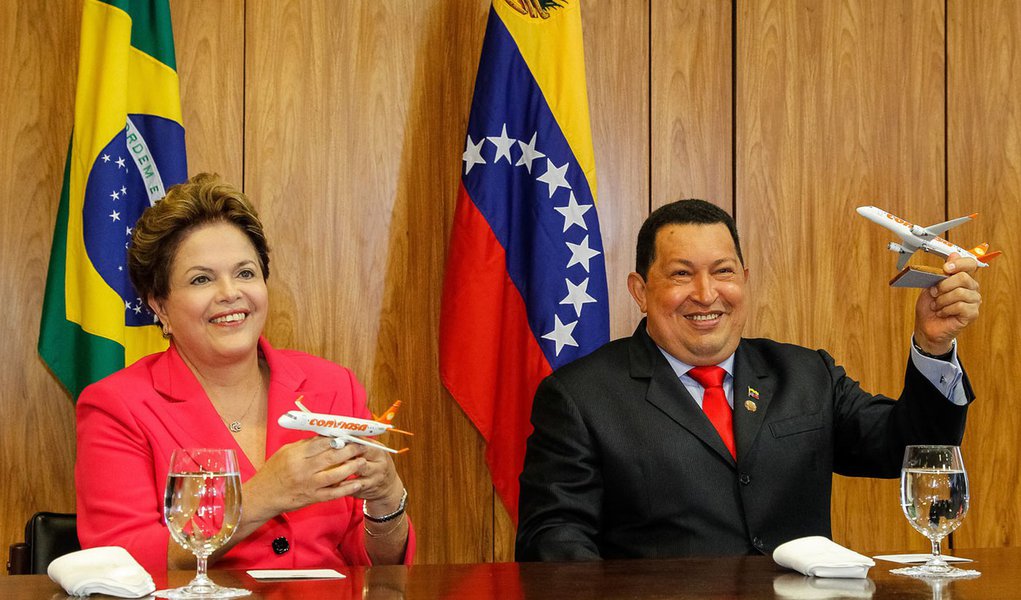 Agora é oficial: Hugo Chávez é nosso sócio