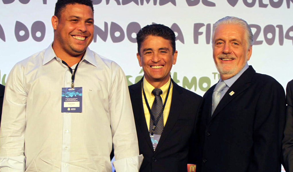 Ronaldo destaca voluntariado para Copa 