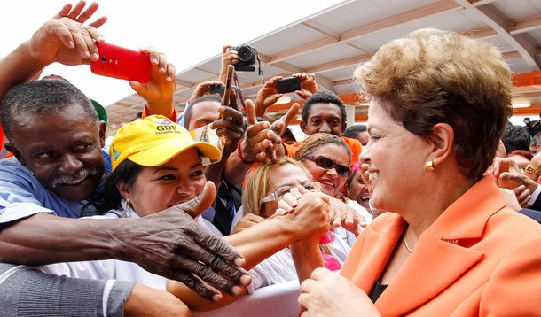 Brasília - DF, 13/06/2014. Presidenta Dilma Rousseff cerimônia de inauguração da 1ª etapa do BRT Expresso DF Eixo Sul - Trecho entre Santa Maria, Gama e Rodoviária do Plano Piloto. Foto: Roberto Stuckert Filho/PR