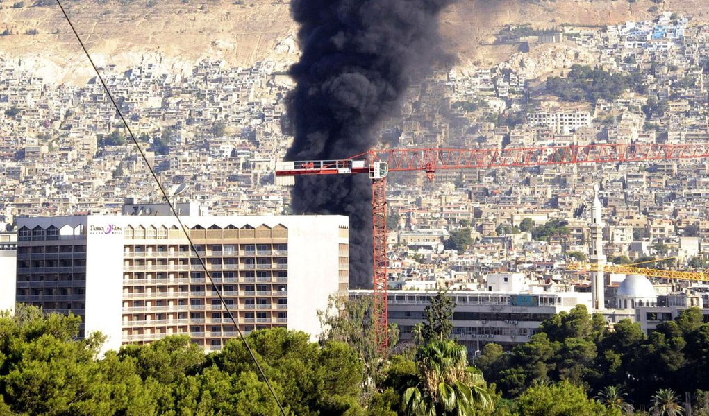 Exército Sírio Livre assume autoria de ataque em Damasco