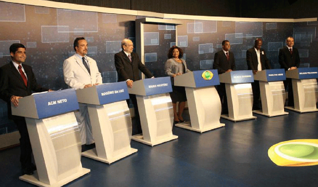 Críticas à atual gestão marcam debate 