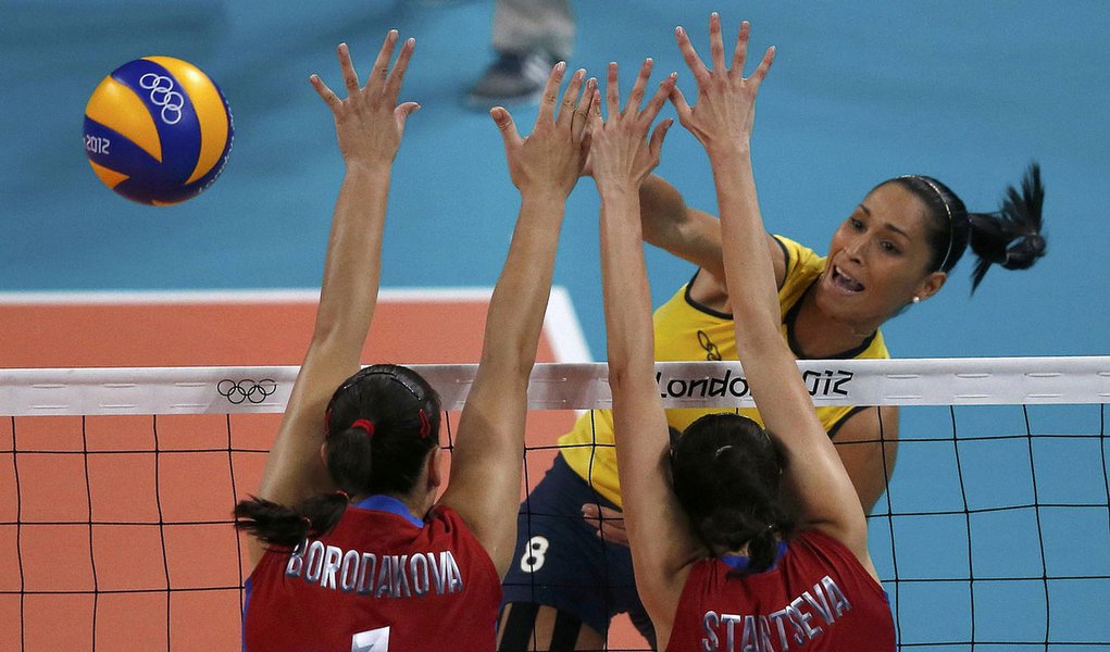 Vôlei feminino brasileiro vence a Rússia 