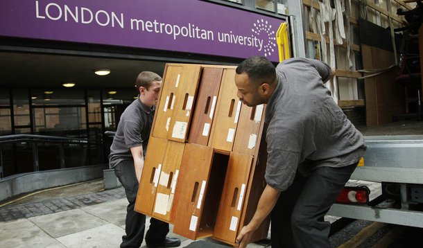 Estudantes brasileiros podem ficar sem diploma