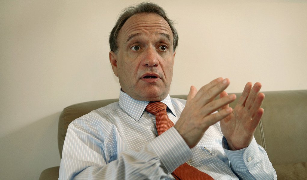 Murilo Ferreira, chief executive officer of Vale SA, speaks during an interview in Rio de Janeiro, Brazil, on Tuesday, July 19, 2011. Vale SA, the world's largest iron-ore producer, will have discipline in making acquisitions, Ferreira said, a week after 