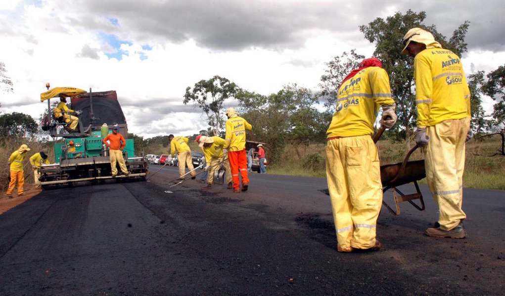 Governo de Goiás recupera mais 4 mil quilômetros de rodovias