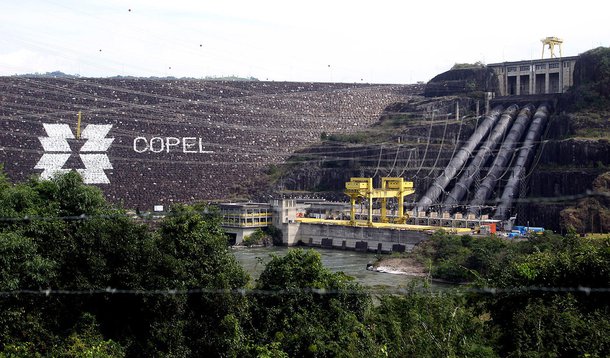 A Usina Hidrelétrica Governador Ney Aminthas de Barros Braga, anteriormente conhecida como Usina de Salto Segredo, é uma usina da Companhia Paranaense de Energia - COPEL, localizada no Rio Iguaçu, no município de Mangueirinha na região sudoeste do estado 