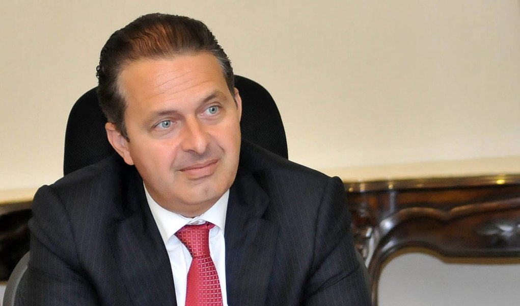 Eduardo participará de evento de Haddad