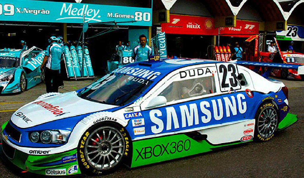 Pamplona larga na pole do GP Bahia de Stock Car