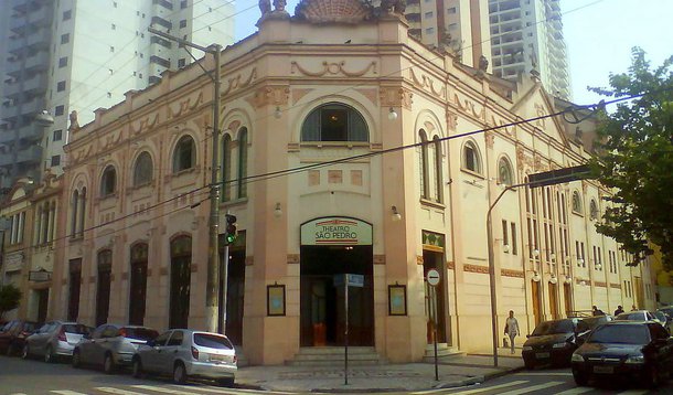 Theatro São Pedro inicia temporada de leituras dramáticas