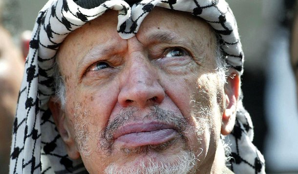 França recebe relatório preliminar sobre morte de Arafat