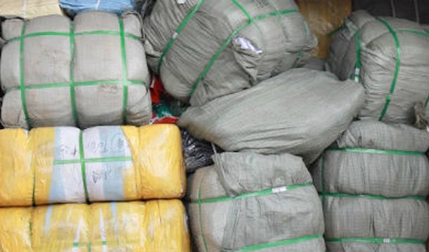 Carga com 28 toneladas de produtos falsificados é apreendida em Suape