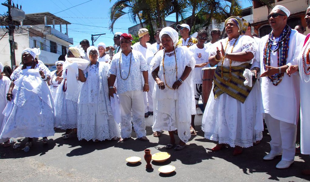 Campanha promove respeito às diferenças religiosas
