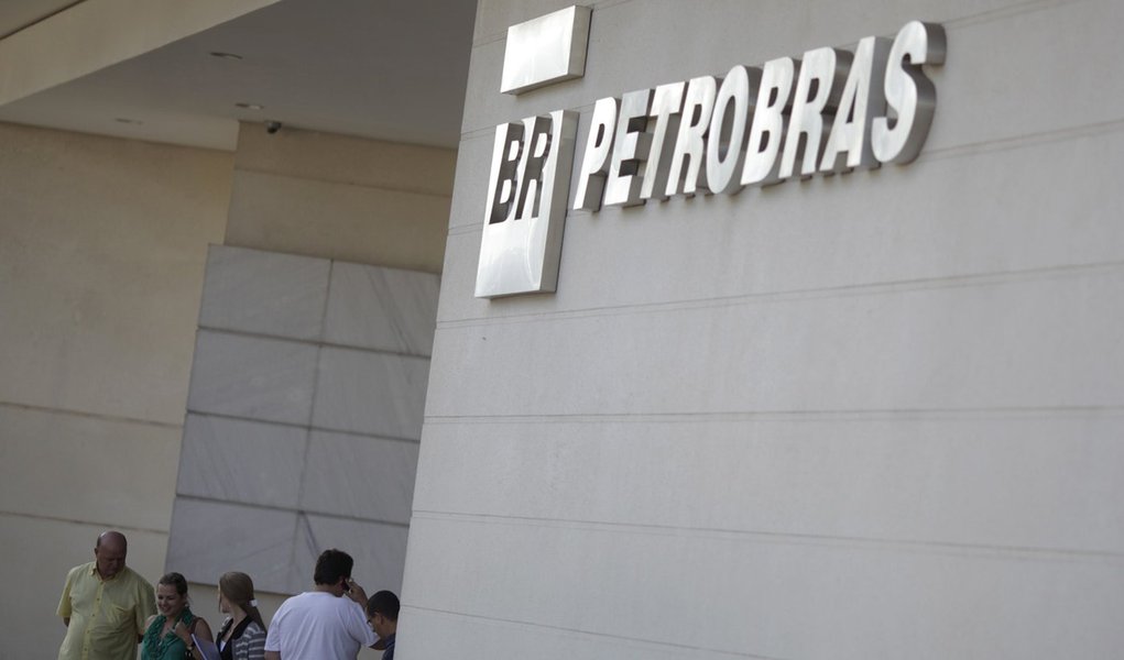Petrobras anuncia descoberta de petróleo na Colômbia