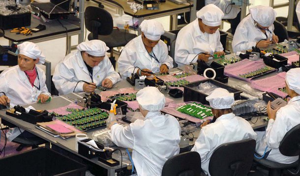 Produção industrial cresce 1,5% em agosto, diz IBGE